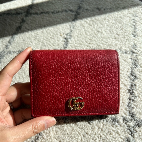 Authentic Gucci Leather Red GG Wallet - Picture 1 of 12